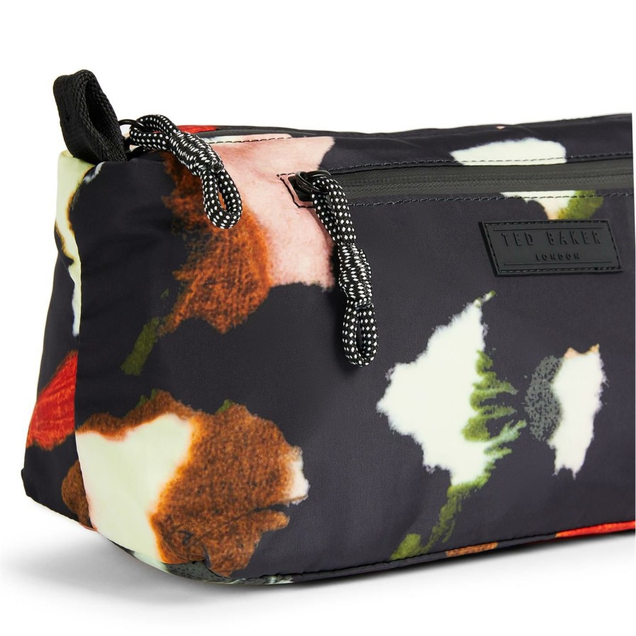 Bags & Luggage Ted Baker | Ted Baker Ted Baker Faya Wash Bag Womens For Makeup Cases & Washbags Colour Black